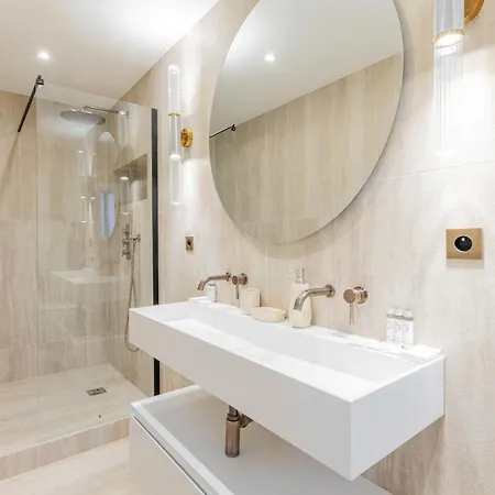 Chic Ac - 1bdr-4p - Menilmontant Apartman