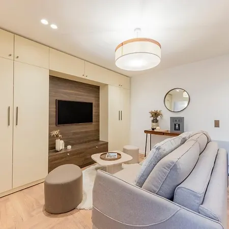 Chic Ac - 1bdr-4p - Menilmontant Apartman